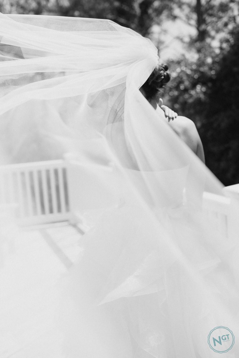 Outer Banks wedding photography by Neil GT Photography bridal portrait