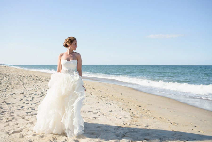 Jessica and Tom's Outer Banks wedding by Neil GT Photography Bride