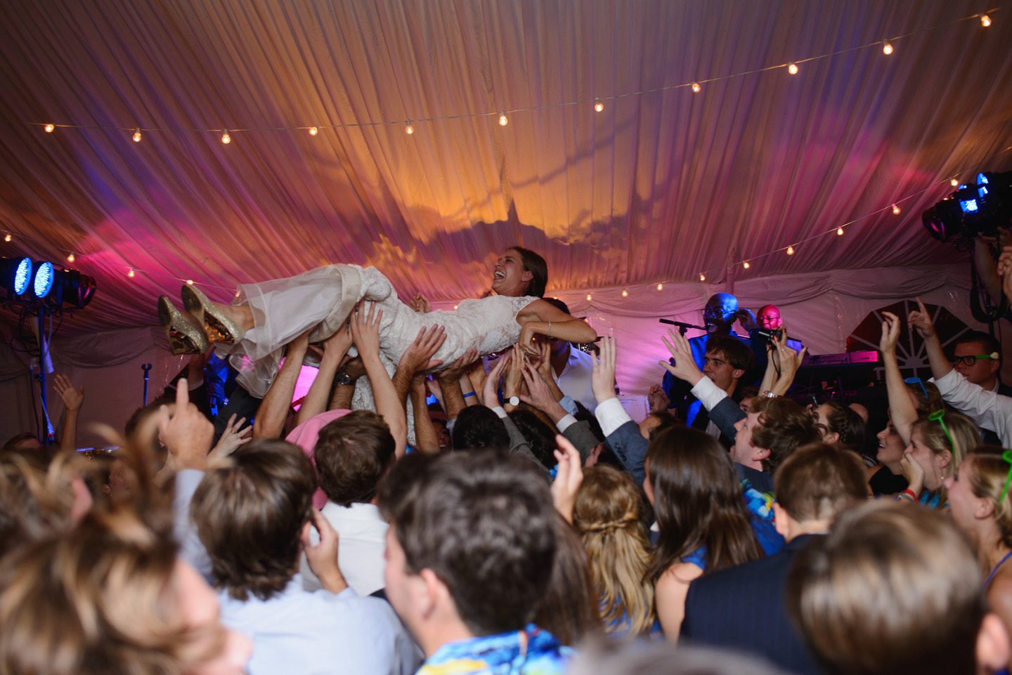 Sanderling Resort Outer Banks Wedding by Neil GT Photography Crowd Surf