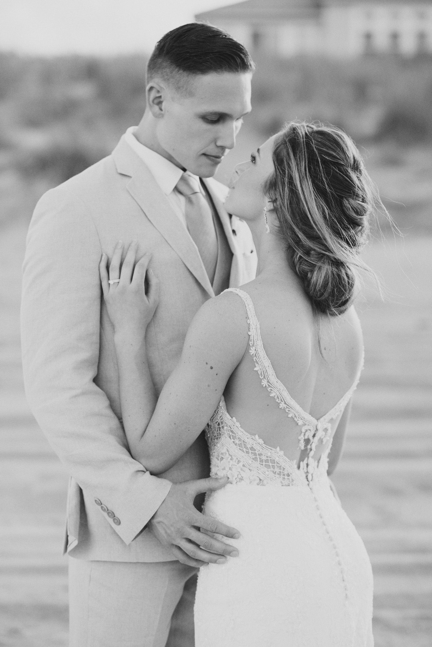 Outer Banks Wedding Photographers Neil GT Photography Palmers Island Beach Elopement BW Portrait Kiss