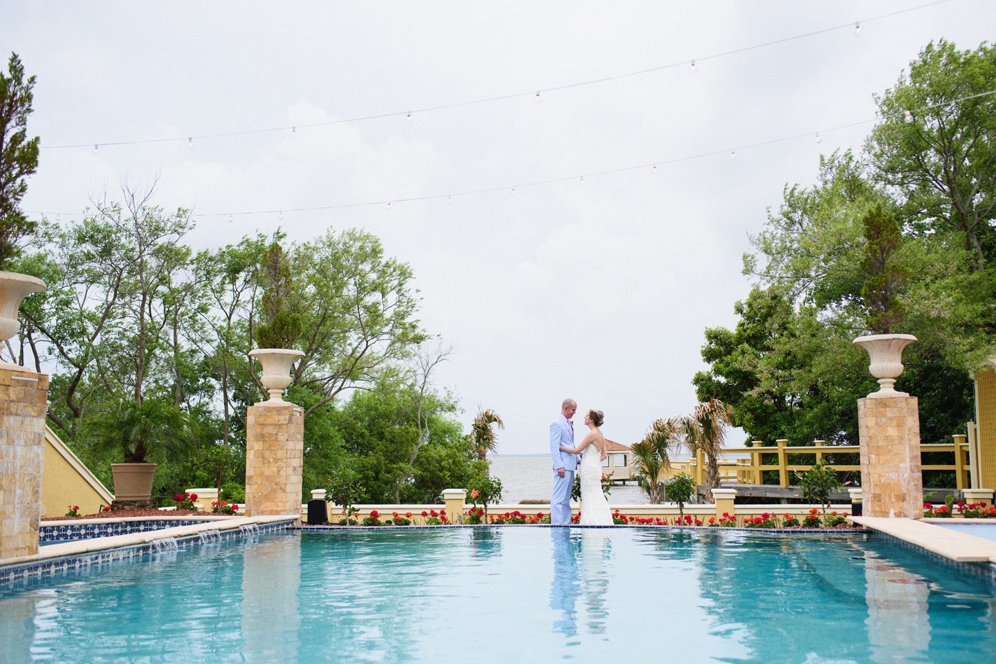 Outer Banks Wedding at the Grade Ritz Palm Photographers Neil GT Photography Pool