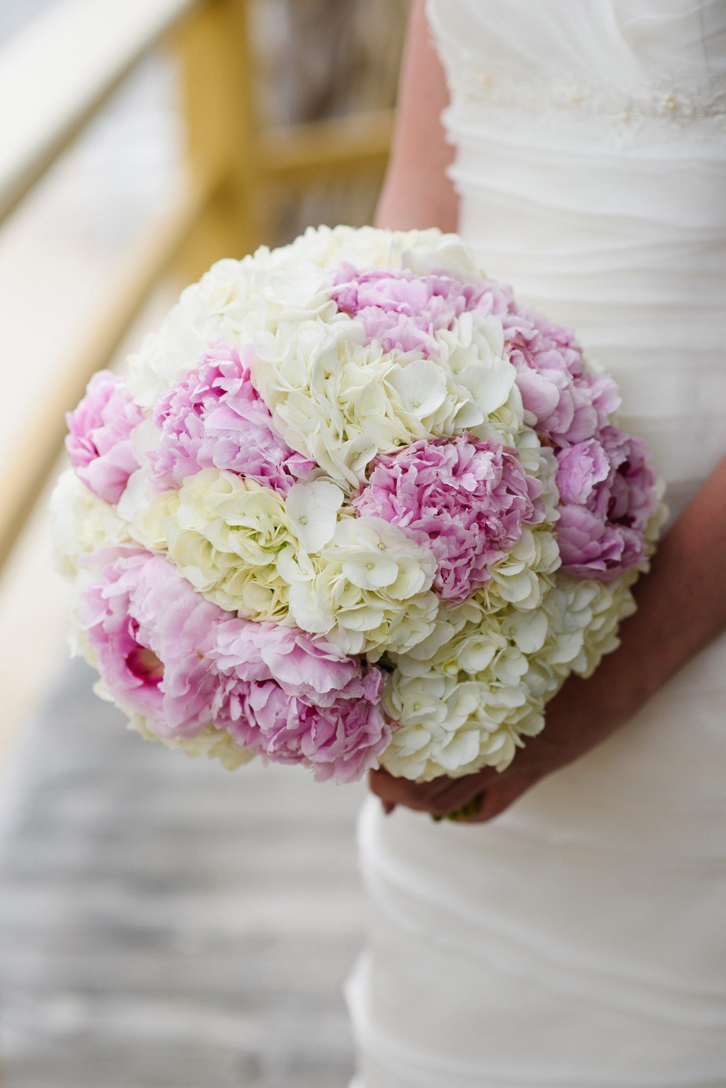 Outer Banks Wedding at the Grade Ritz Palm Photographers Neil GT Photography Bouquet Florals