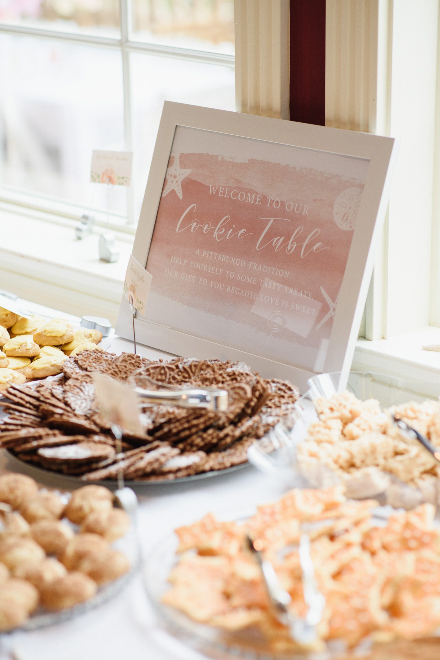 Outer Banks Wedding at the Grade Ritz Palm Photographers Neil GT Photography Cookie Table